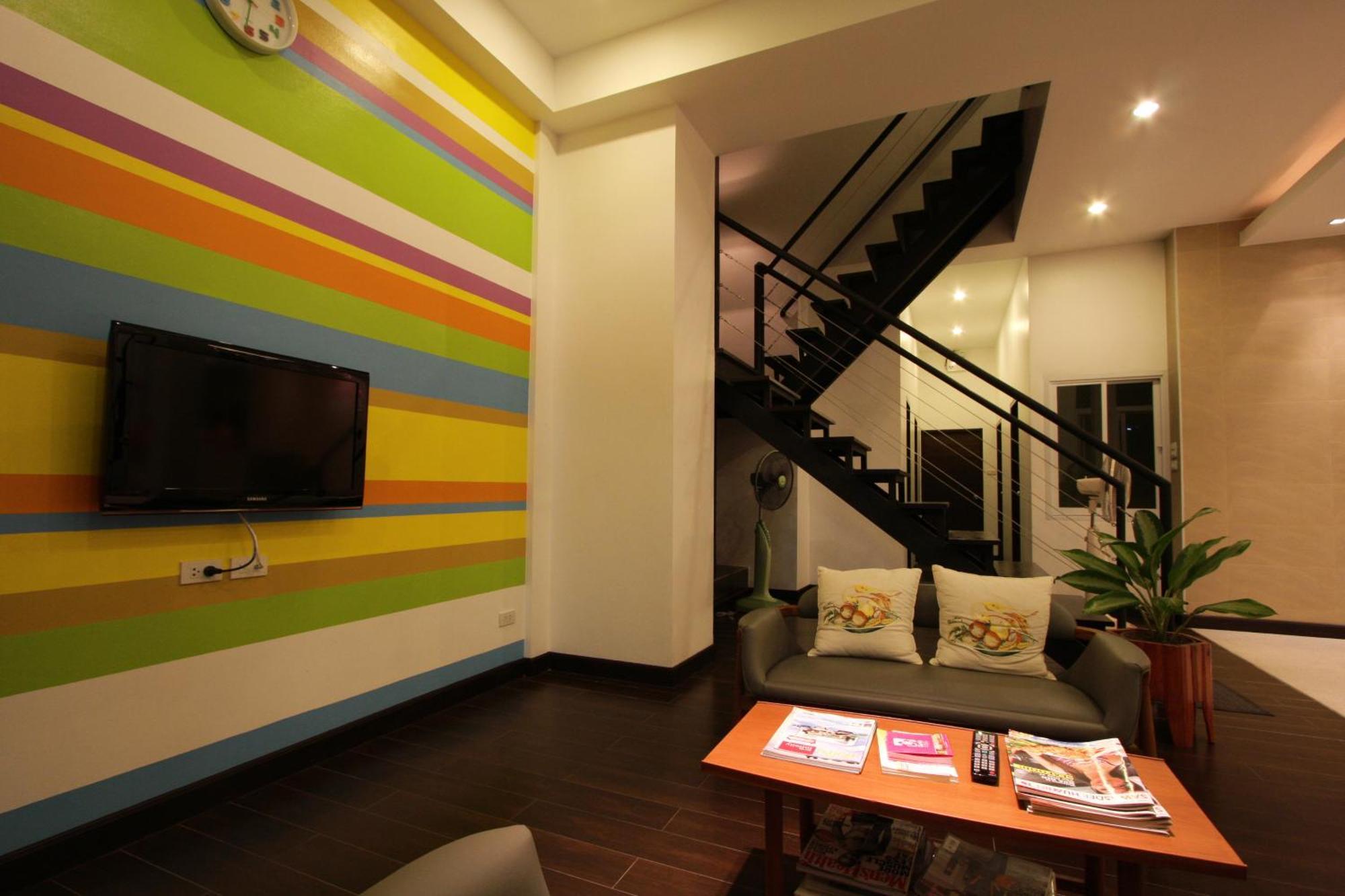 Chaba Place HHQ Extérieur photo