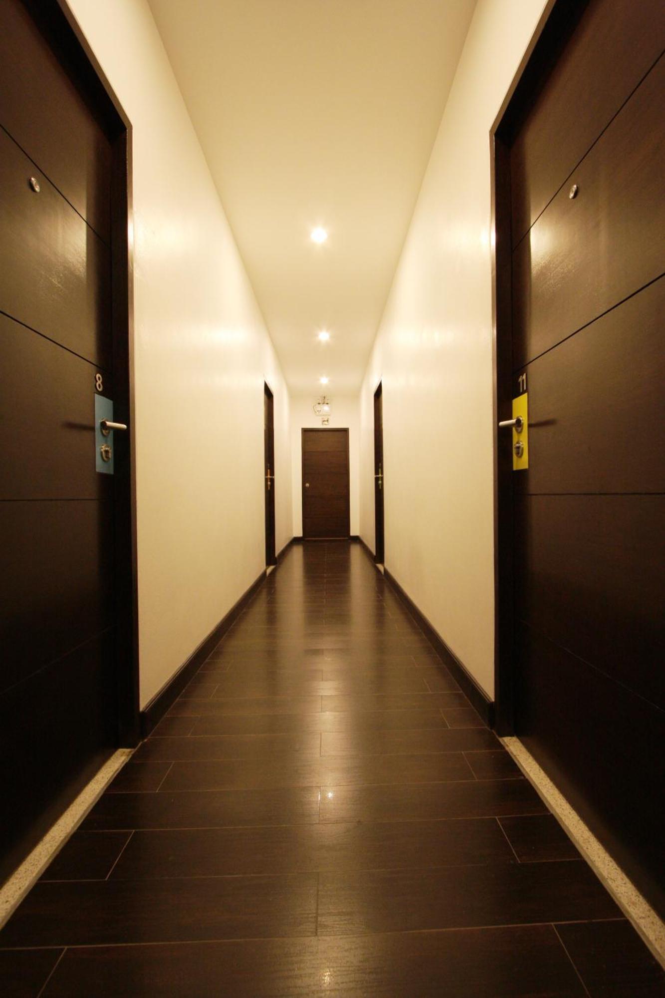Chaba Place HHQ Extérieur photo